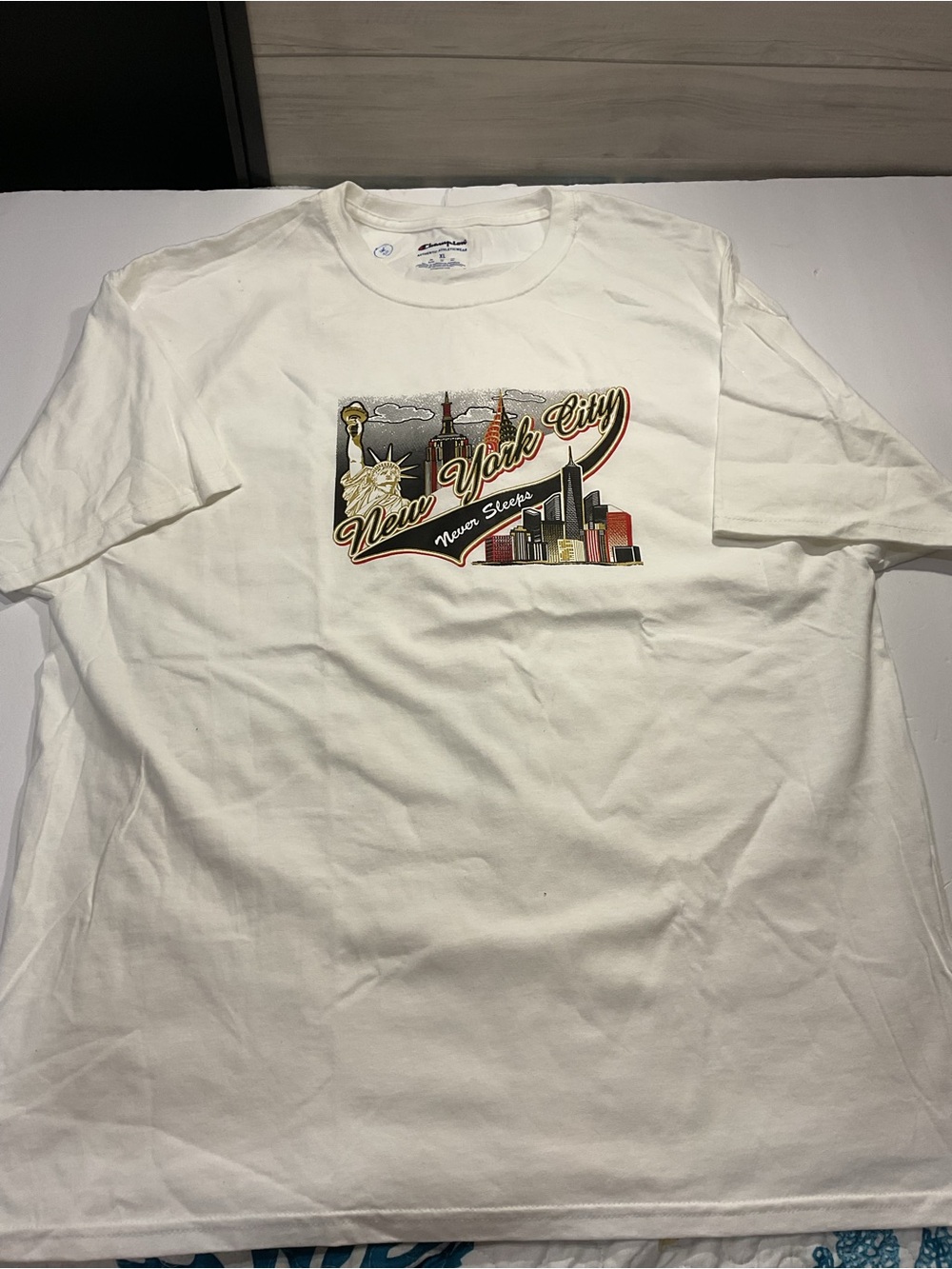 NWOT Champion White New York City Graphic Tee with Multicolor Skyline